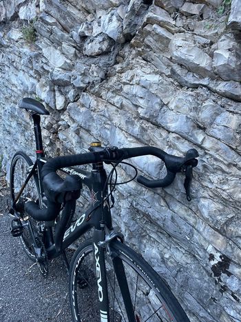 Used Axevo Axevo Custom Shimano Ultegra 2016 Road & Gravel, Black — image 3 of 9