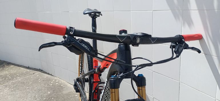 Used LinkConnection LinkConnection Custom SRAM XX1 Eagle 2023 Mountainbike, Rosso — image 4 of 12
