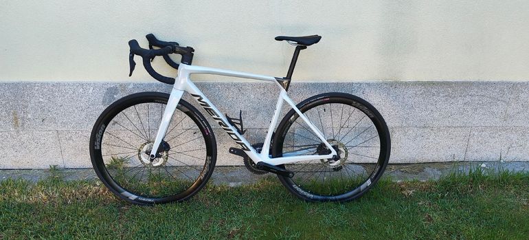 Used Merida SCULTURA 6000 2024 2024 Road & Gravel, Blanco — image 6 of 8