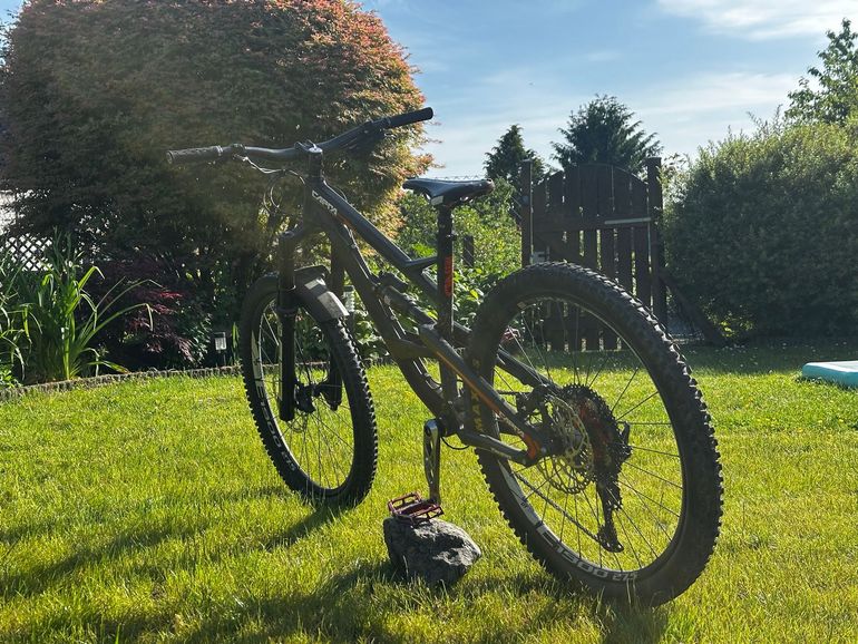 Used YT Industries Capra Shimano Deore 2015 Mountainbike, Rojo — image 16 of 19
