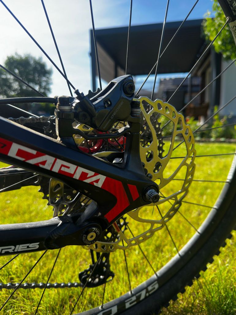 Used YT Industries Capra Shimano Deore 2015 Mountainbike, Rojo — image 6 of 19