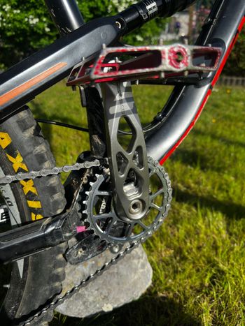 Used YT Industries Capra Shimano Deore 2015 Mountainbike, Rojo — image 14 of 19