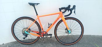Used BH Bikes GRAVELX Shimano GRX 2023 Road & Gravel — image 1 of 6
