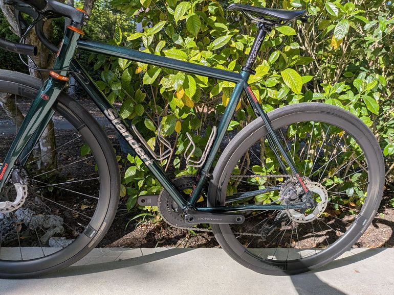Used Standert Triebwerk Shimano Ultegra Di2 2024 Road & Gravel, Green — image 8 of 10