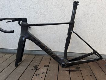 Used Factor Ostro Frameset 2025 Road & Gravel — image 2 of 4