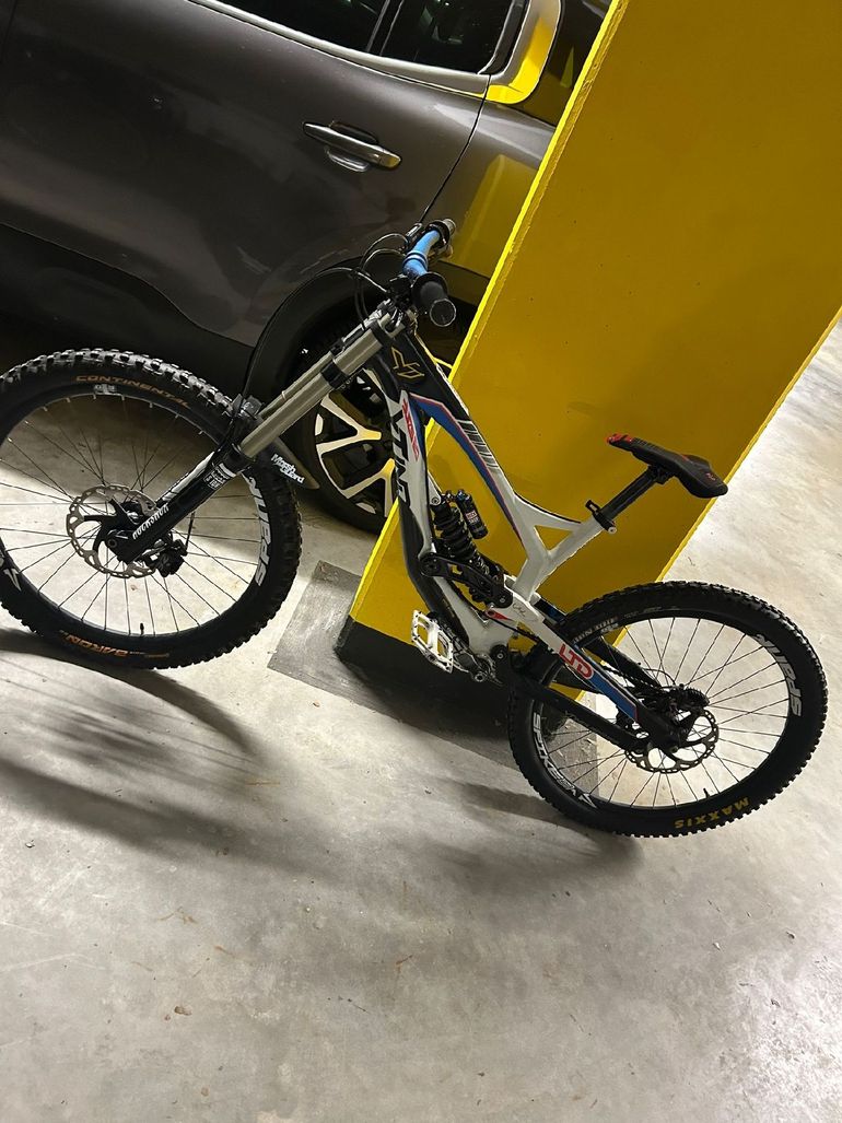 Used YT Industries Tues Sram X0 2014 Mountainbike, Black — image 1 of 5