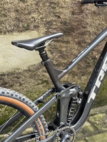 Brugt Trek Slash 8 Gen 5 2022 2022 Mountainbike — billede 8 af 8
