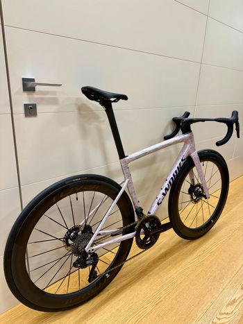 Used Specialized S-Works Tarmac SL8 - Shimano Dura-Ace Di2 2026 2026 Road & Gravel, Purple — image 2 of 18