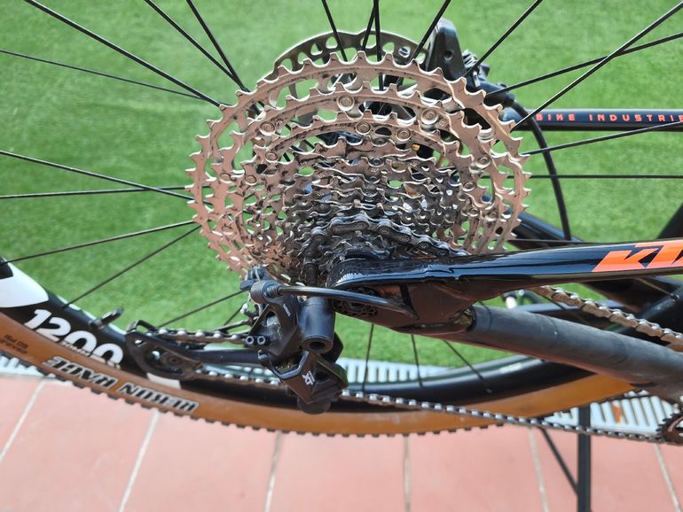 Used KTM SCARP ELITE 2025 2025 Mountainbike, White — image 3 of 5