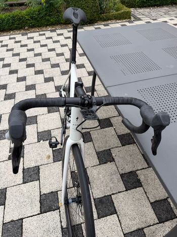 Used Specialized Aethos Expert 2024 2024 Road & Gravel, Weiß — image 4 of 9