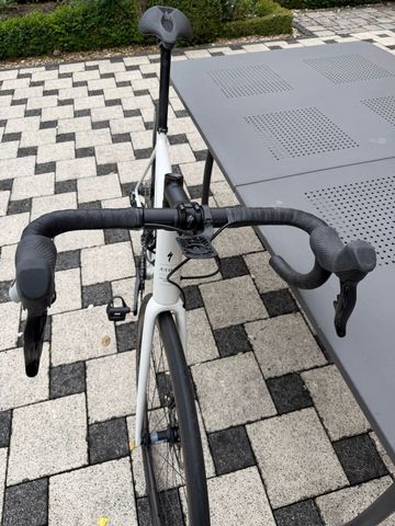 Używany Specialized Aethos Expert 2024 2024 Road & Gravel — zdjęcie 5 z 9