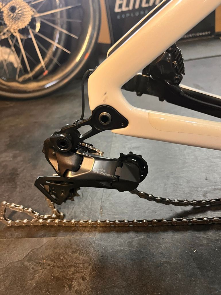 Used Stevens Arcalis Frameset 2025 Road & Gravel, Bianco — image 4 of 7