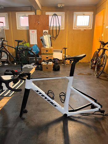 Used Stevens Arcalis Frameset 2025 Road & Gravel, Bianco — image 2 of 7