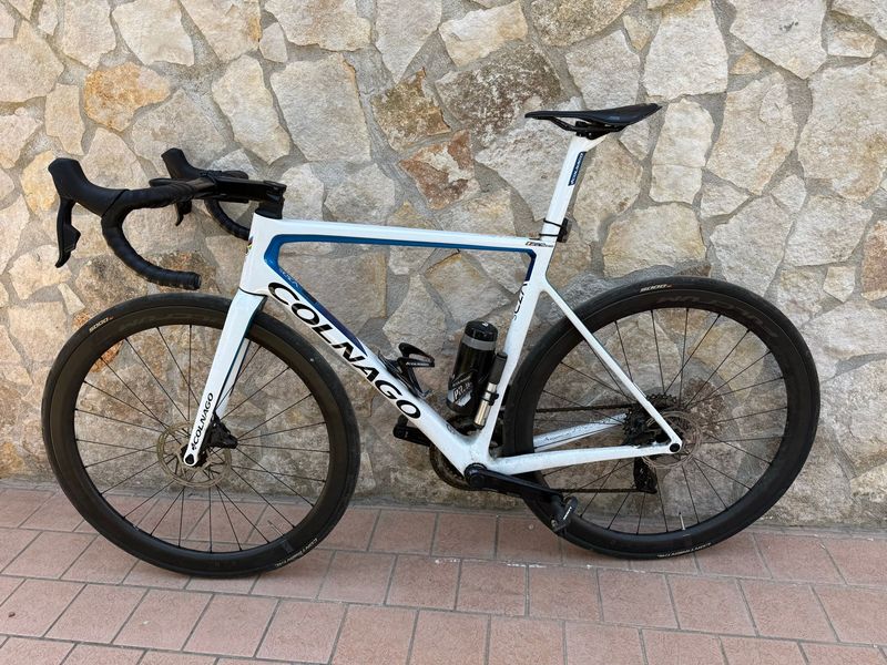 Used Colnago V3-RS Disc Frameset 2020 2020 Road & Gravel, White — image 2 of 8