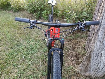 Used Trek Supercaliber 9.8 GX AXS 2022 2022 Mountainbike — image 7 of 9