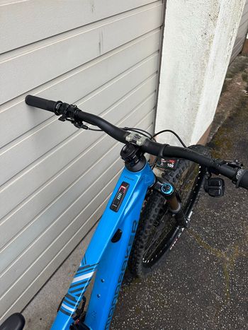 Used Mondraker SLY R 2025 2025 Mountainbike, Blau, 29 — image 2 of 5