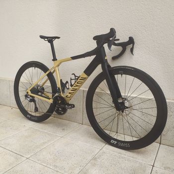 Used Canyon Grail CF SLX 8 Di2 2024 2024 Road & Gravel, Black — image 2 of 8