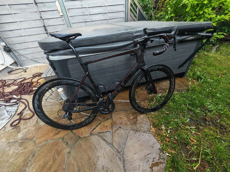 Used CUBE AGREE C:62 Race Disc 2017 2017 Road & Gravel, Black — image 1 of 3