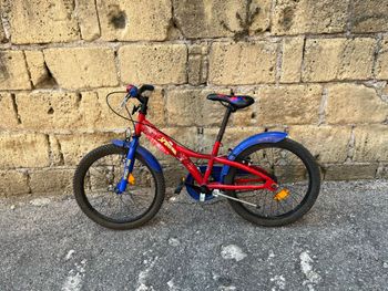 Used Marvel Marvel Custom Shimano Altus 2022 Youth, Rosso — image 2 of 3