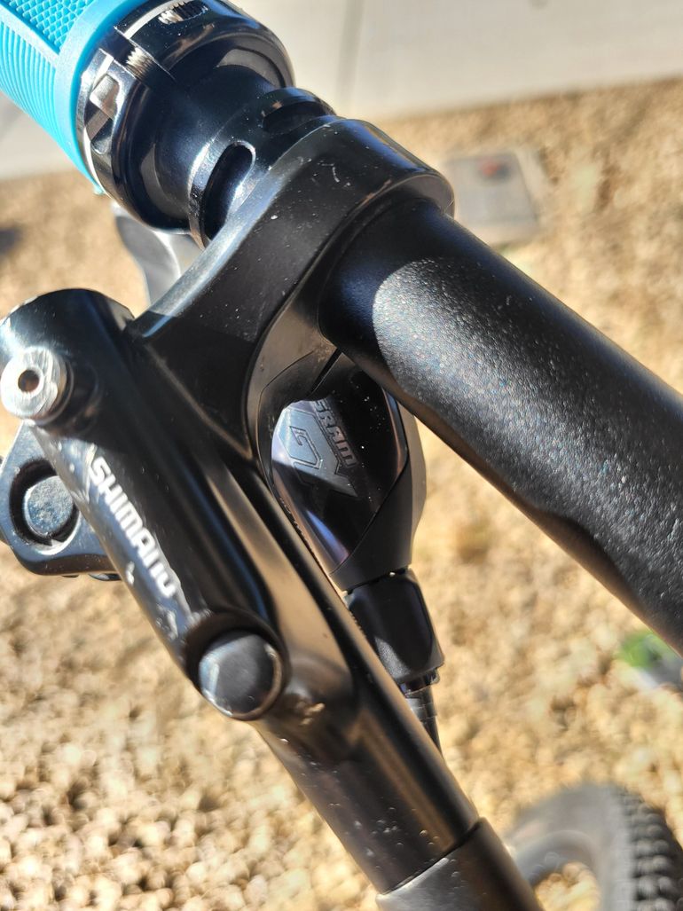 Used Specialized Rockhopper Expert 2025 2025 Mountainbike, Light Gray, 27.5, 29 — image 4 of 8