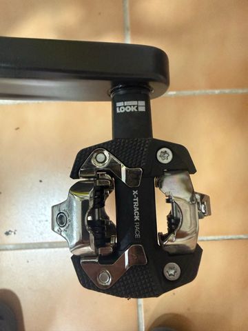 Cannondale Scalpel 4 2025 2025 Mountainbike usato, Nero — immagine 4 di 6