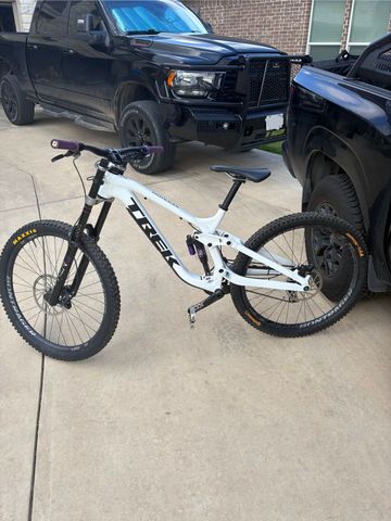Used Trek Session 9 X01 2023 2023 Mountainbike, White, 29 — image 2 of 4