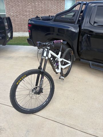 Used Trek Session 9 X01 2023 2023 Mountainbike, White, 29 — image 4 of 4