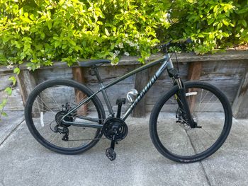Used Specialized CrossTrail – Hydraulic Disc 2019 2019 Urban, Light Gray — image 3 of 6