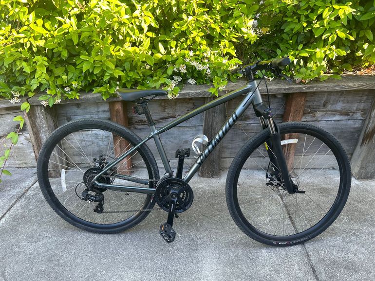 Used Specialized CrossTrail – Hydraulic Disc 2019 2019 Urban, Light Gray — image 3 of 6