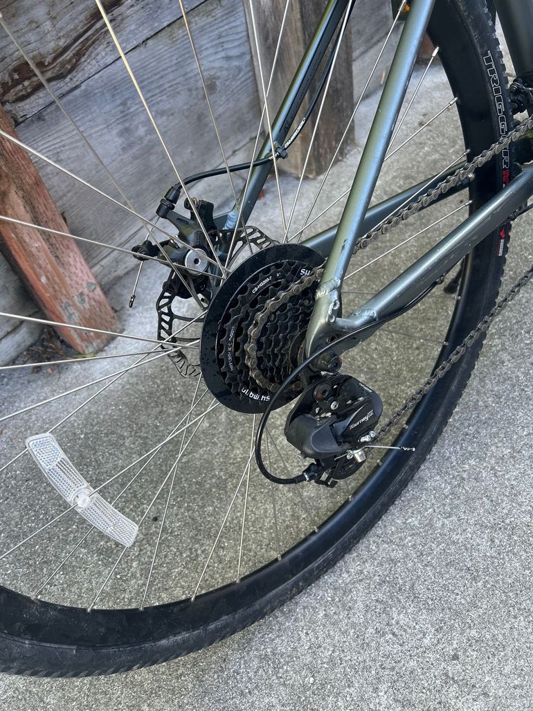 Used Specialized CrossTrail – Hydraulic Disc 2019 2019 Urban, Light Gray — image 5 of 6