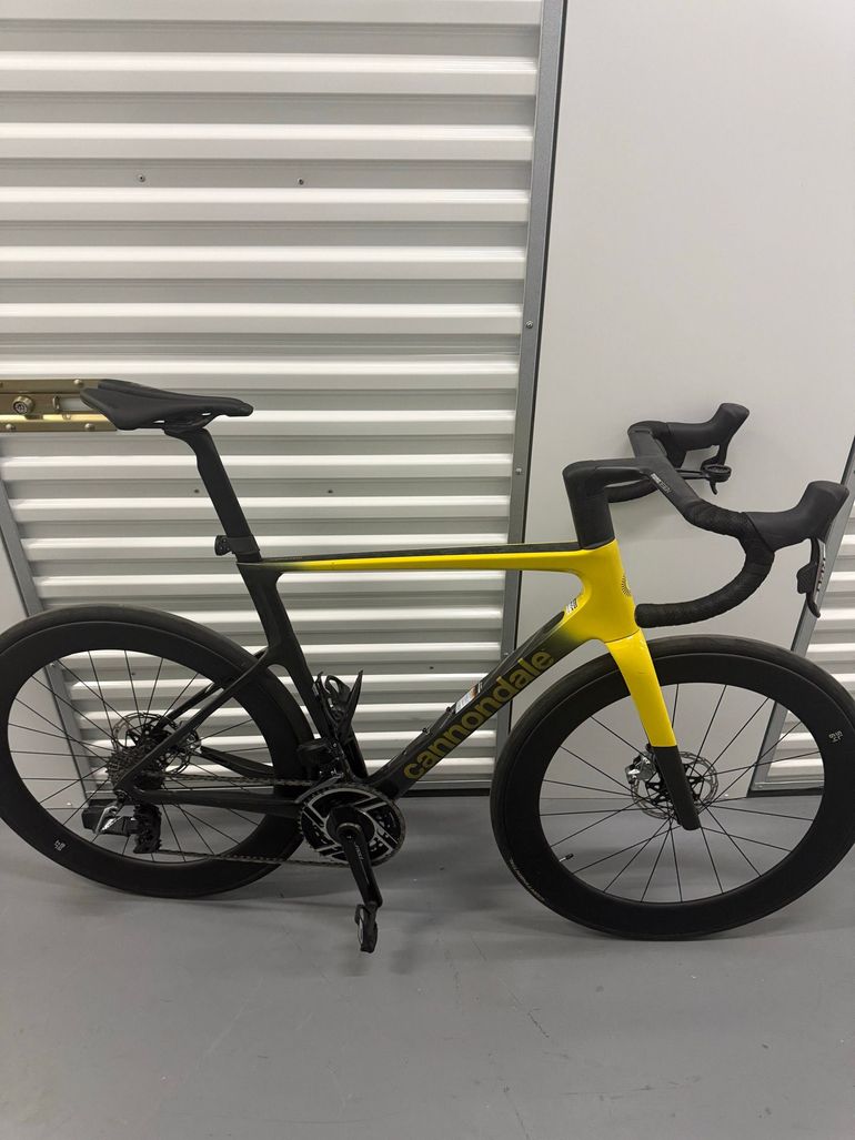 Used Cannondale SuperSix EVO Hi-MOD 1 2024 2024 Road & Gravel, Black — image 1 of 8