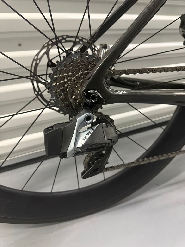 Used Cannondale SuperSix EVO Hi-MOD 1 2024 2024 Road & Gravel, Black — image 4 of 8