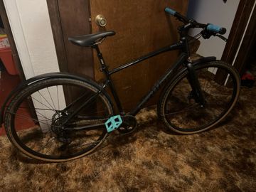 Used Specialized Sirrus X Microshift Advent 2023 Road & Gravel, Black — image 2 of 3