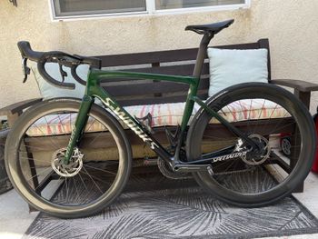 Used Specialized S-Works Tarmac SL7 - SRAM Red eTap AXS 2022 2022 Road & Gravel, Green — image 2 of 4