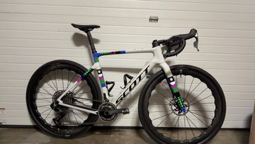 Used Scott Addict RC 2025 Road & Gravel
