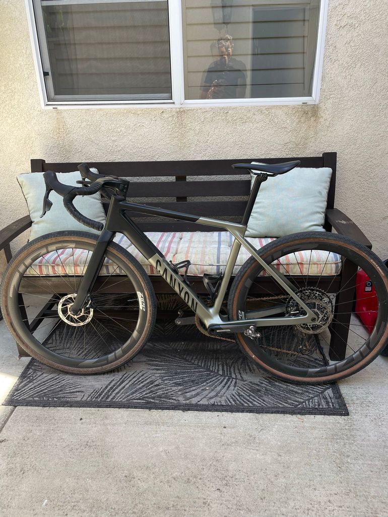 Used Canyon Grail CF SLX 8 AXS 2024 2024 Road & Gravel, Light Gray — image 2 of 4