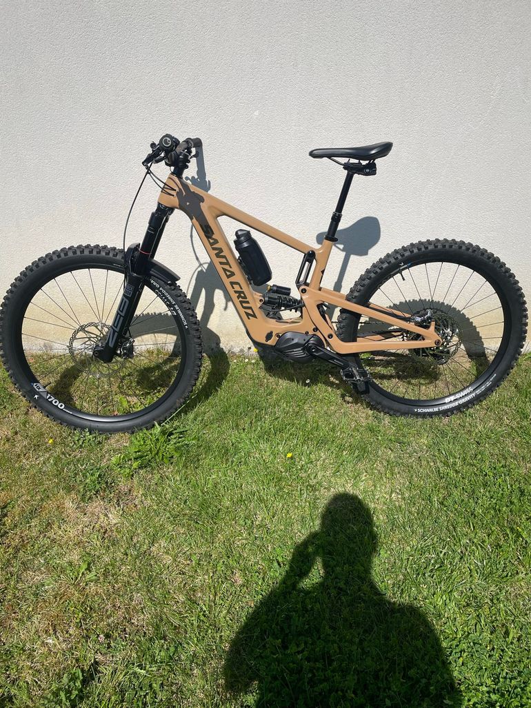 Used Santa Cruz Bullit R / Carbon CC 2024 2024 Mountainbike, Orange, 29, 27.5 — image 2 of 4