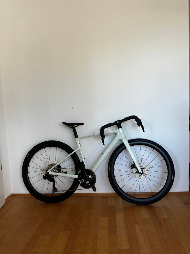 Used Scott Addict 30 2026 2026 Road & Gravel, Verde — image 5 of 5