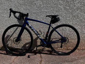 Used Trek Domane AL 2 Disc 2023 2023 Road & Gravel