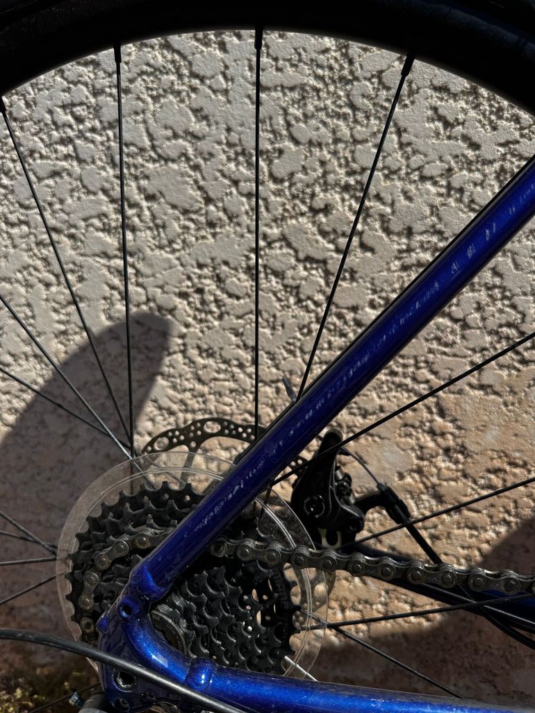 Used Trek Domane AL 2 Disc 2023 2023 Road & Gravel, Blue — image 4 of 7