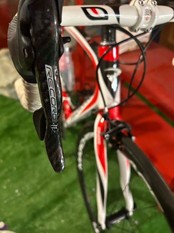 Used Pinarello PRINCE 2015 2015 Road & Gravel — image 4 of 7