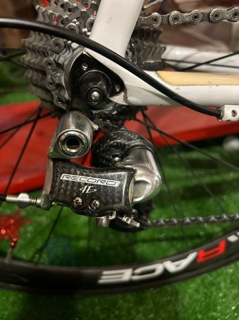 Used Pinarello PRINCE 2015 2015 Road & Gravel — image 2 of 7