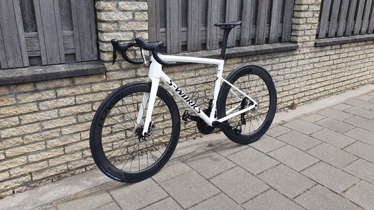 Used Specialized S-Works Tarmac SL8 - SRAM Red eTap AXS 2024 2024 Road & Gravel — image 8 of 10