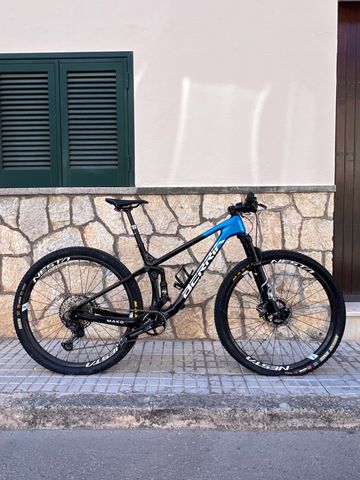 Brugt Berria MAKO 5 2022 2022 MTB