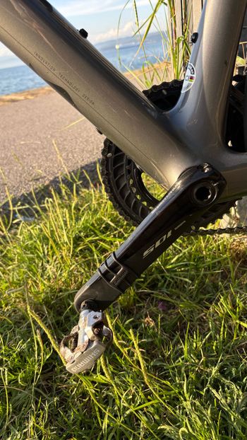 Used Scott Metrix Shimano 105 2022 Road & Gravel, Light Gray — image 7 of 9