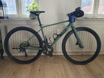 Used CUBE SL ROAD PRO 2022 2022 Urban, Verde — image 4 of 5