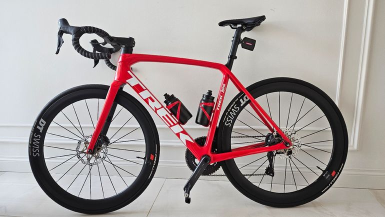 Used Trek Émonda SLR 7 2024 2024 Road & Gravel — image 1 of 3