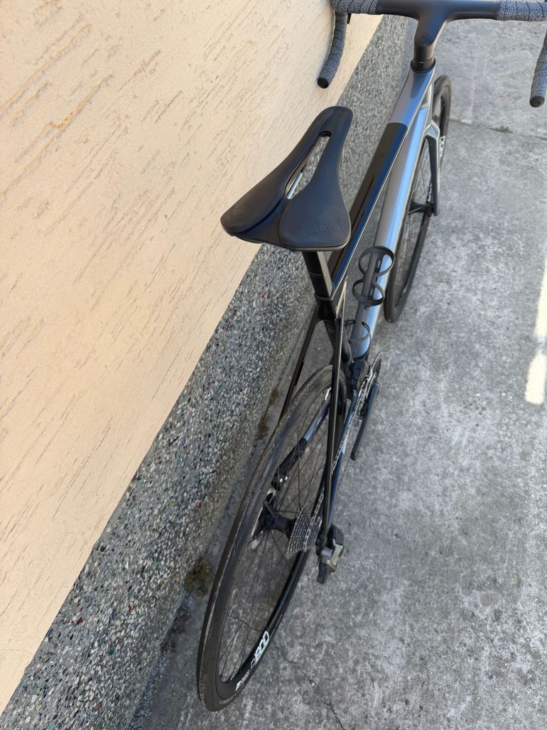 Used Canyon Ultimate CF SL 7 AXS 2025 2025 Road & Gravel, Gris claro — image 4 of 6