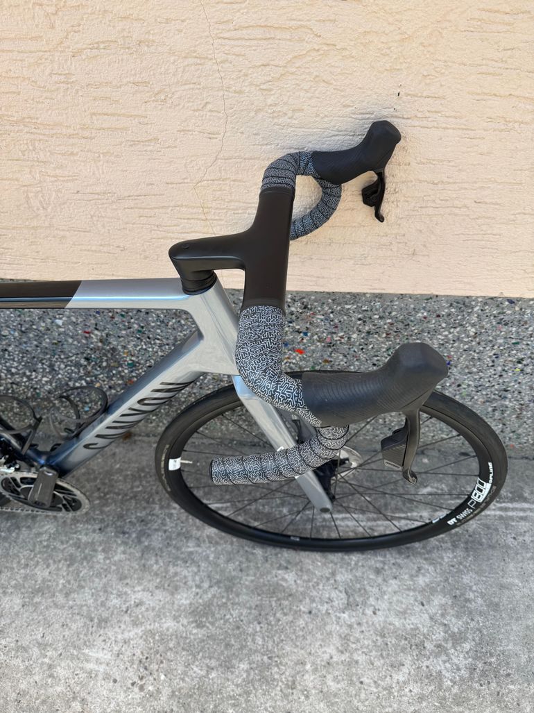 Used Canyon Ultimate CF SL 7 AXS 2025 2025 Road & Gravel, Gris claro — image 5 of 6