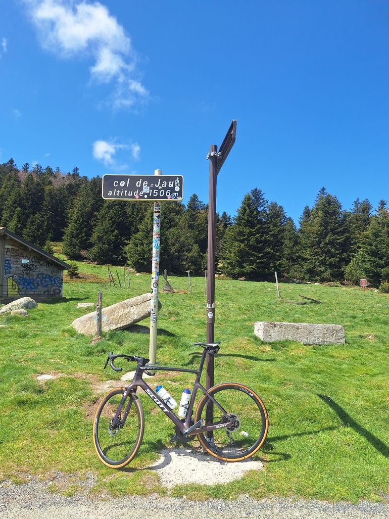 Used Scott Addict Gravel 20 2022 Frameset 2022 Road & Gravel — image 2 of 3